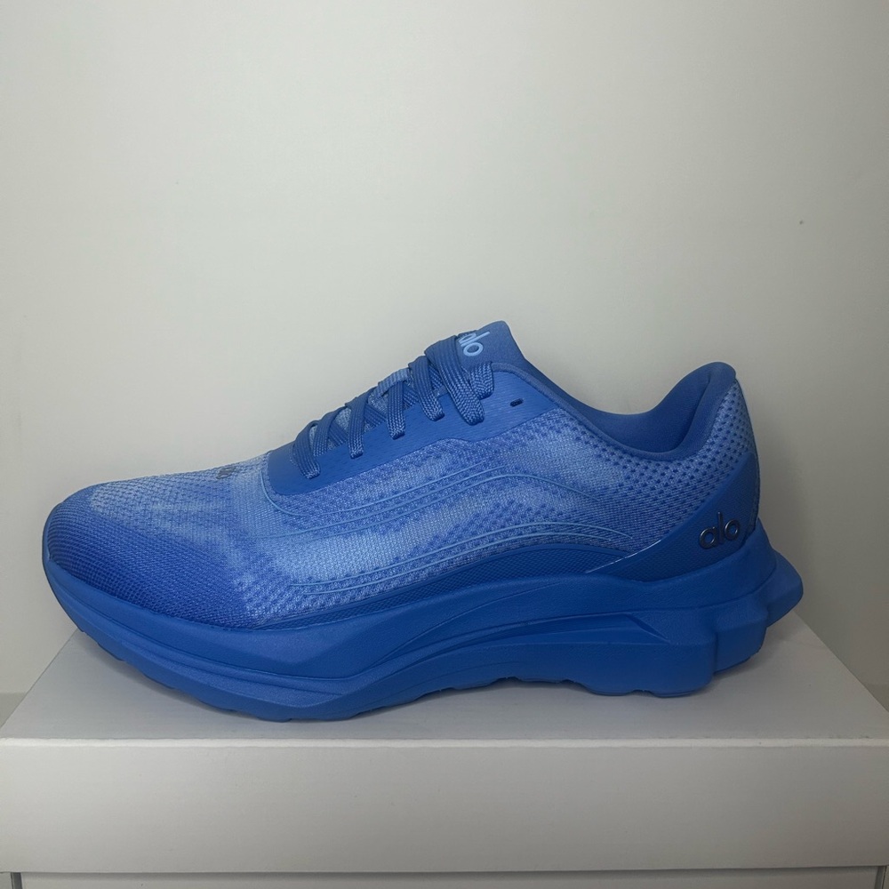 Alo Runner Sneakers